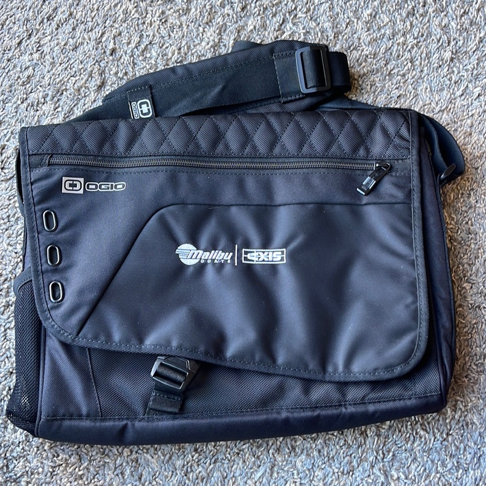 OGIO Messenger Bag